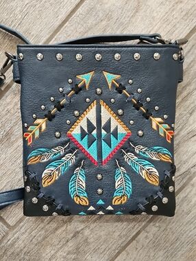 Montana West Ladies Aztec Collection Carry Tote crossbody Navy